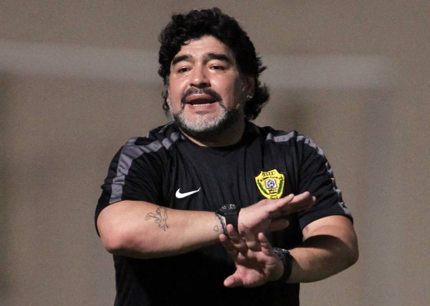 Un&#39;altra immagine di Maradona fuori forma ai tempi in cui allenava l&#39;argentina